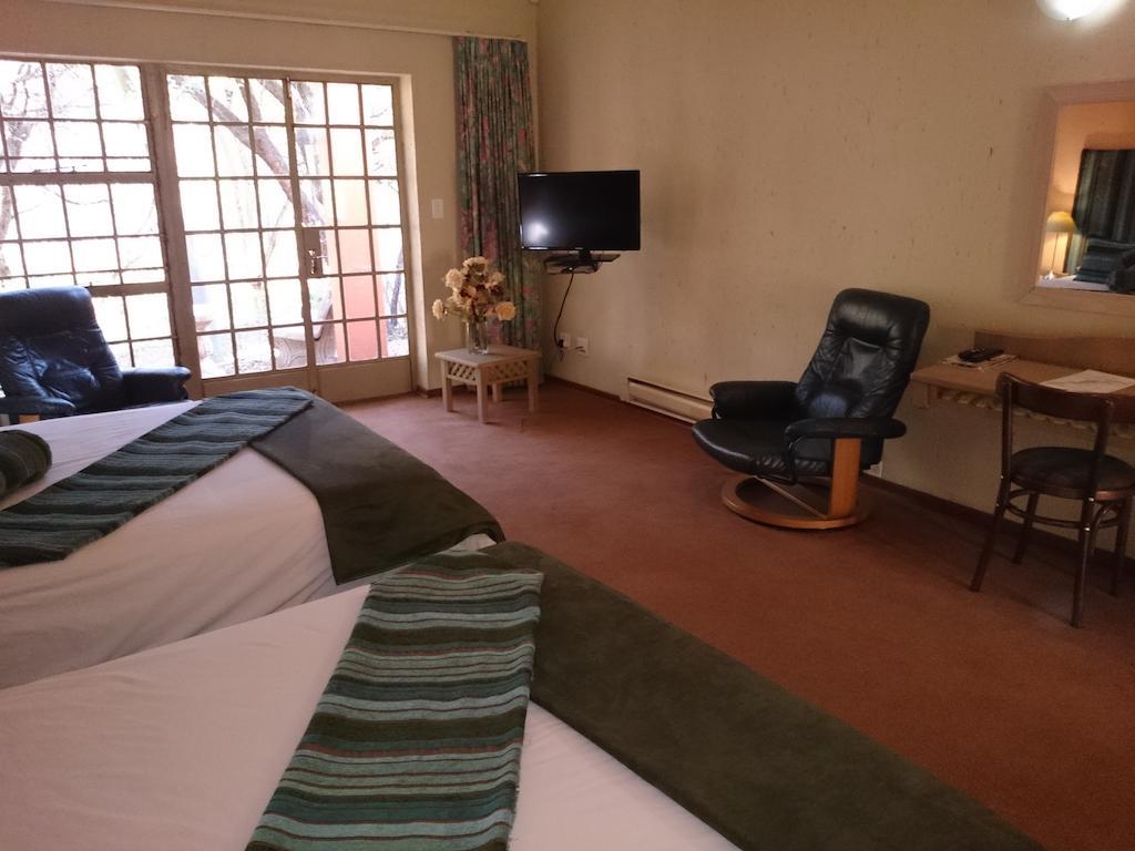 Hornbill Lodge Magaliesburg Bilik gambar