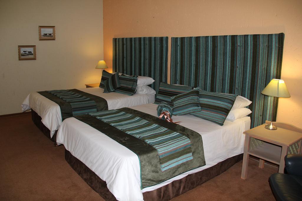 Hornbill Lodge Magaliesburg Bilik gambar