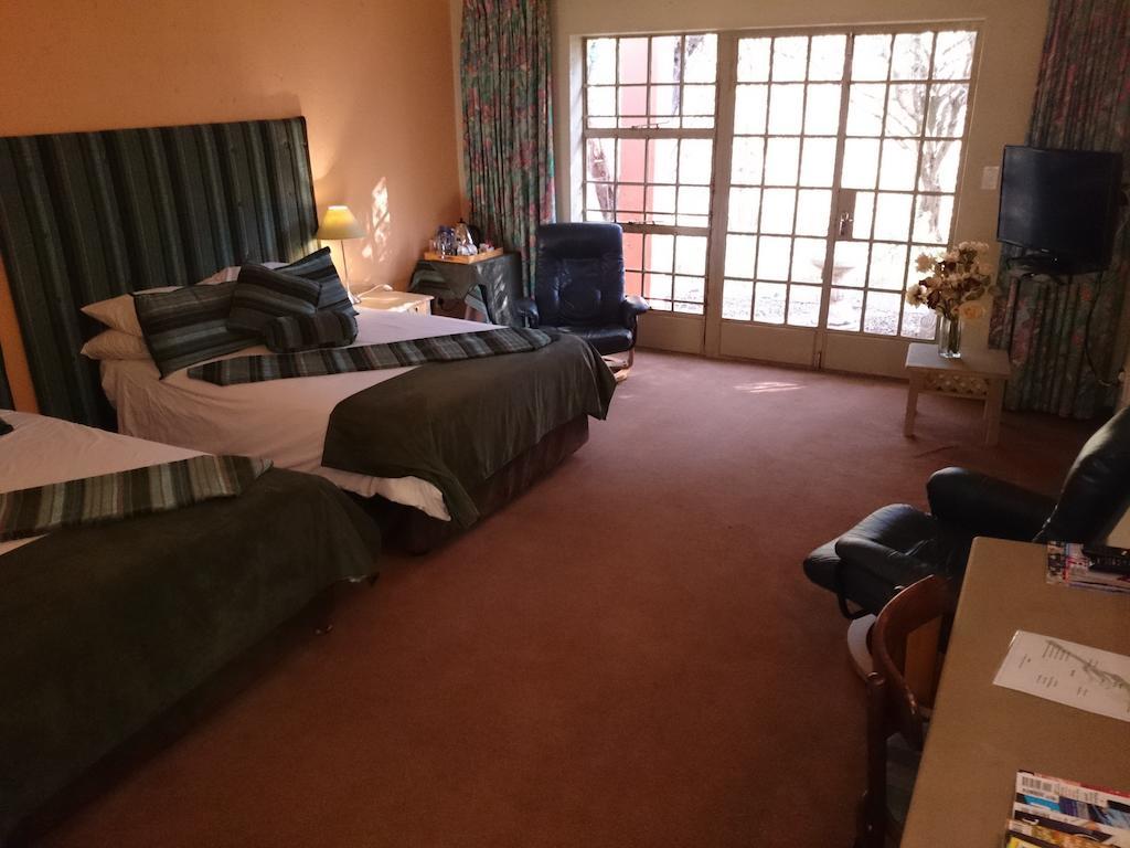 Hornbill Lodge Magaliesburg Bilik gambar