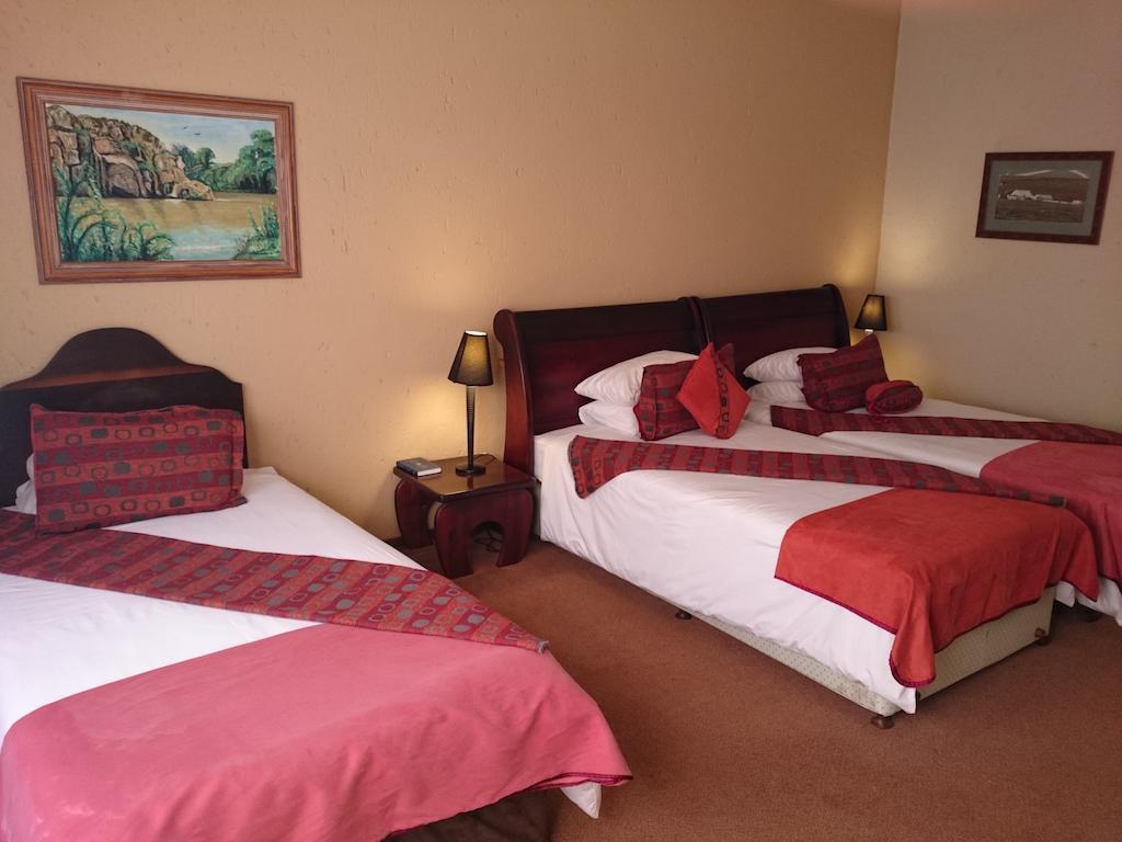 Hornbill Lodge Magaliesburg Bilik gambar